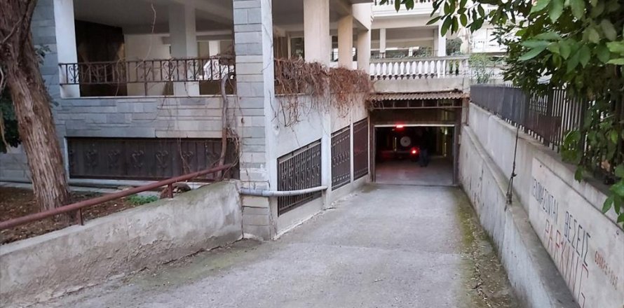 1080m² Commercial property in Kalamaria, Greece No. 56654