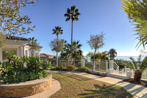 6 bedrooms House in Vallauris, France No. 75401 15