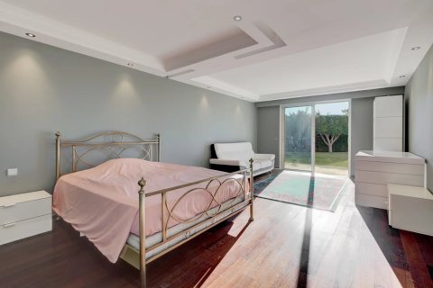 6 bedrooms House in Vallauris, France No. 75401 11