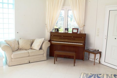 5 bedrooms Villa in Chalkidiki, Greece No. 49413 8