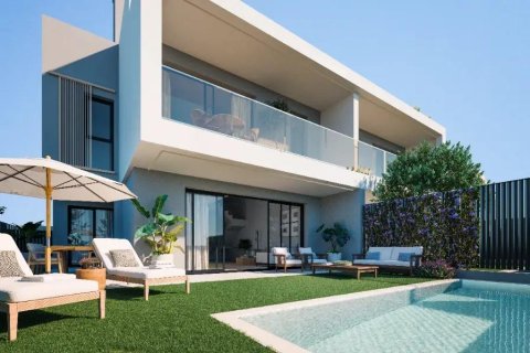 4 bedrooms House in Alicante, Spain No. 124676