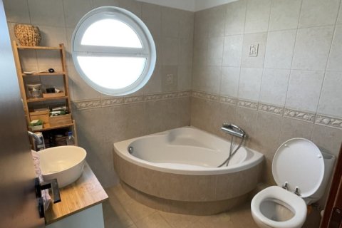 4 rooms House in Athens, Greece No. 55916 13