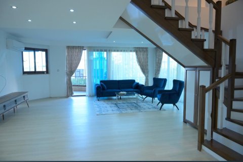 3 bedrooms Penthouse in Chau Lang, Vietnam No. 12853 9