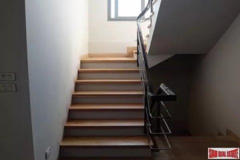 3 bedrooms Apartment in Bangkok, Thailand No. 96190 10