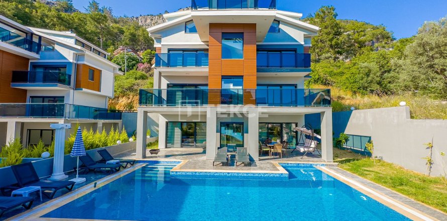 5 bedrooms Villa in Fethiye, Turkey No. 86475