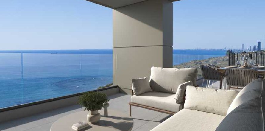 3 bedrooms Apartment in Agios Tychonas, Cyprus No. 81839