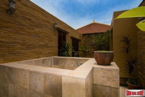 3 bedrooms Villa in Pattaya, Thailand No. 96582 26