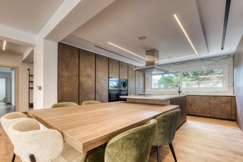 4 bedrooms Bungalow in Protaras, Cyprus No. 104522 2