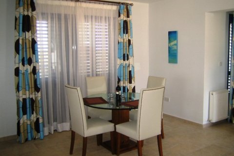 3 bedrooms Villa in Paphos, Cyprus No. 105577 9