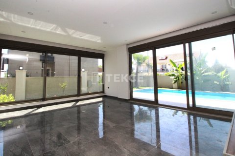 4 bedrooms Villa in Tan Xuan, Vietnam No. 11033 4