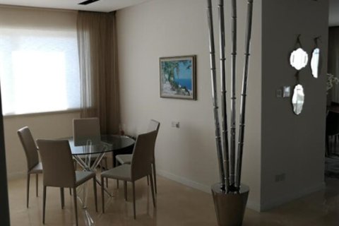 3 bedrooms Apartment in Nicosia, Cyprus No. 105869 4