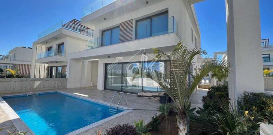 3 bedrooms House in Protaras, Cyprus No. 101338