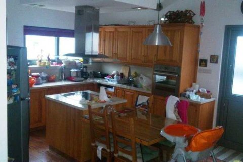 Дом с 4 спальнями в Айя Напа, Кипр №29644 10