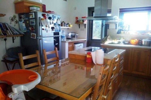 Дом с 4 спальнями в Айя Напа, Кипр №29644 12