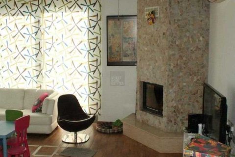 Дом с 4 спальнями в Айя Напа, Кипр №29644 8