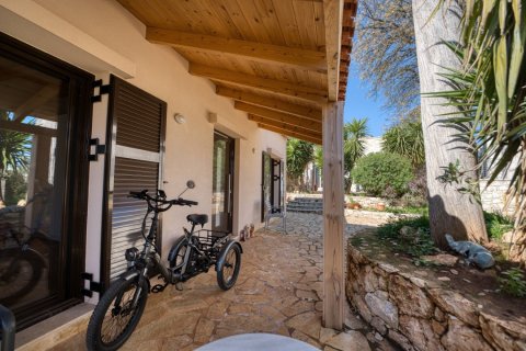 2 bedrooms House in Chania, Greece No. 104429 26