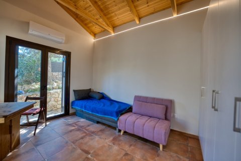 2 bedrooms House in Chania, Greece No. 104429 12