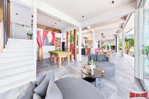 5 bedrooms Villa on the Chaweng Beach, Thailand No. 96211 7