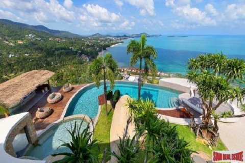 5 bedrooms Villa on the Chaweng Beach, Thailand No. 96211 17