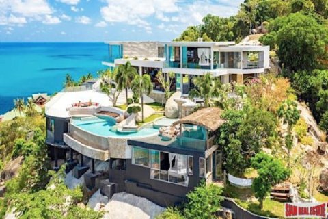 5 bedrooms Villa on the Chaweng Beach, Thailand No. 96211 1