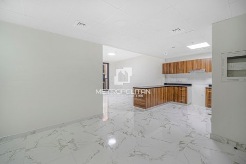 Квартира с 2 спальнями в Al Hamra Village, ОАЭ №118971