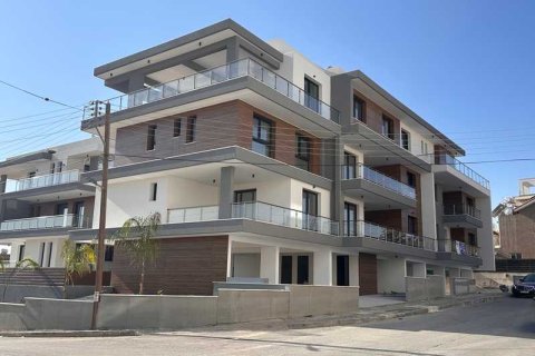 2 bedrooms Penthouse in Agios Athanasios, Cyprus No. 32214 4