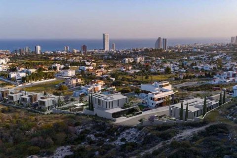 3 bedrooms House in Mouttagiaka, Cyprus No. 71660 4