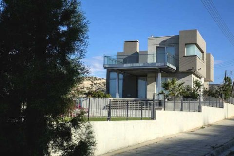 7 bedrooms House in Mesa Geitonia, Cyprus No. 76008 11