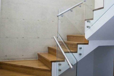 7 bedrooms House in Mesa Geitonia, Cyprus No. 76008 1