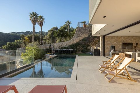 4 bedrooms Villa in Saint-Paul-de-Vence, France No. 100242 3