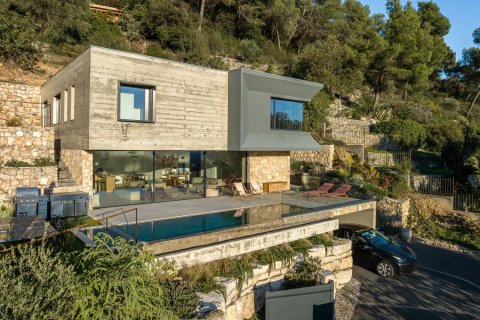 4 bedrooms Villa in Saint-Paul-de-Vence, France No. 100242 1