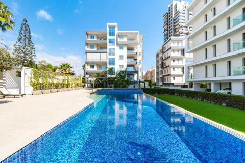 3 dormitorios Penthouse en Agios Tychonas, Cyprus No. 32745 14