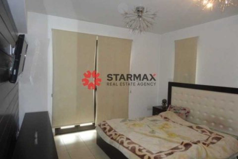 Дом с 4 спальнями в Арадипу, Кипр №82760 14