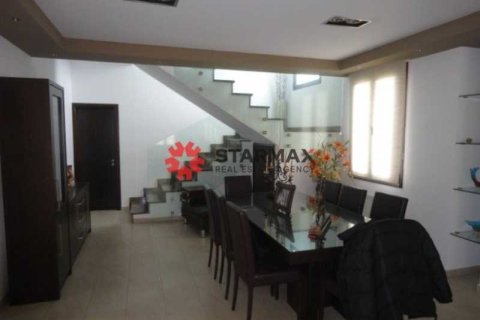 Дом с 4 спальнями в Арадипу, Кипр №82760 4