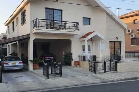 4 bedrooms House in Ypsonas, Cyprus No. 30542 10
