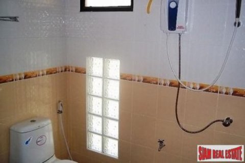 4 bedrooms Villa in Ao Nang, Thailand No. 95719 2