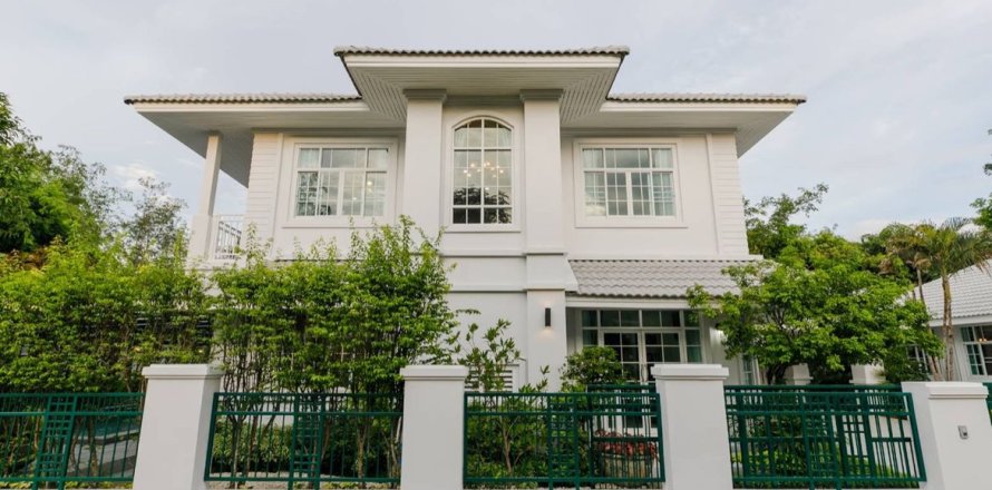 6 bedrooms House in Chiang Mai, Thailand No. 98183