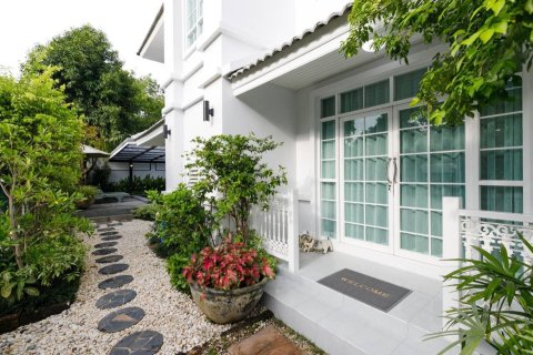 6 bedrooms House in Chiang Mai, Thailand No. 98183 10