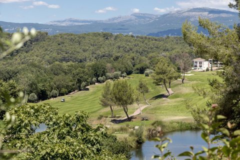 Вилла с 5 спальнями в Мужен, Франция №83463 18