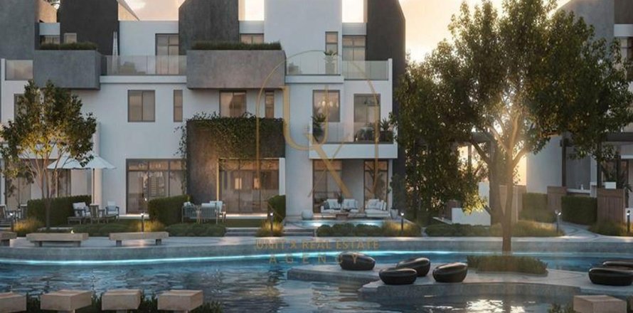 4 bedrooms Townhouse in Cleopatra Square, Vietnam No. 38882