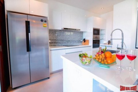 3 bedrooms Villa in Rawai, Thailand No. 96721 14