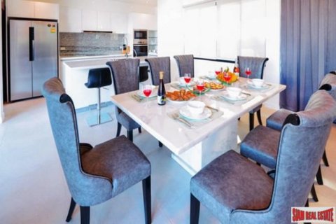 3 bedrooms Villa in Rawai, Thailand No. 96721 3