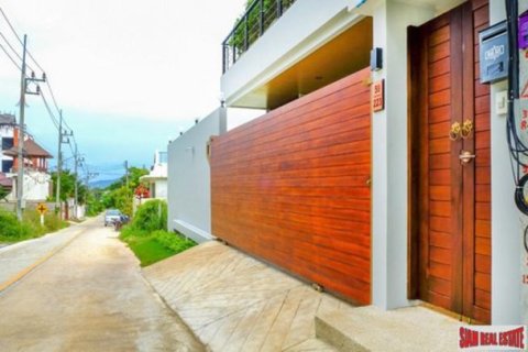 3 bedrooms Villa in Rawai, Thailand No. 96721 11