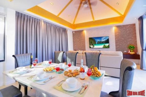 3 bedrooms Villa in Rawai, Thailand No. 96721 6
