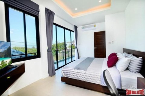 3 bedrooms Villa in Rawai, Thailand No. 96721 2