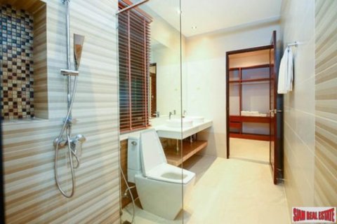 3 bedrooms Villa in Rawai, Thailand No. 96721 10