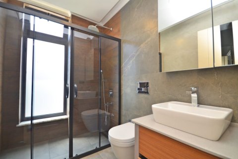 4 bedrooms Villa in Lien Chieu, Vietnam No. 15426 3