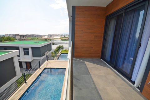 4 bedrooms Villa in Lien Chieu, Vietnam No. 15426 23