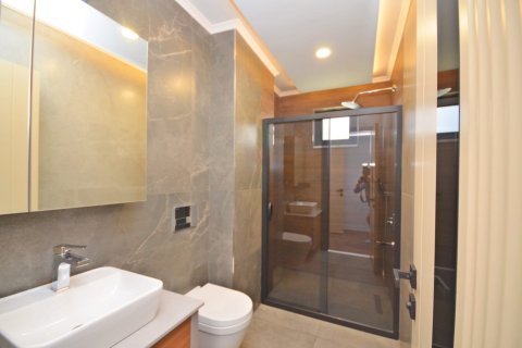 4 bedrooms Villa in Lien Chieu, Vietnam No. 15426 16
