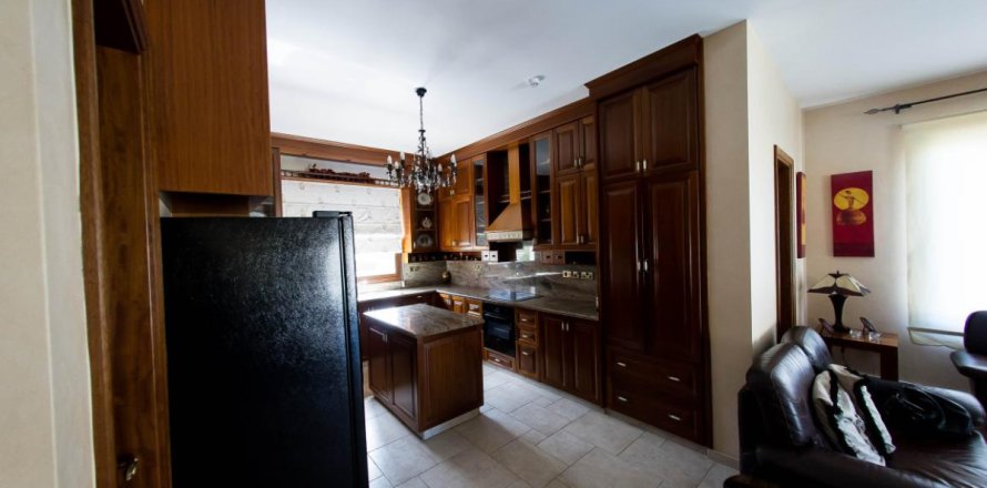 5 dormitorios Villa en Limassol, Cyprus No. 106253